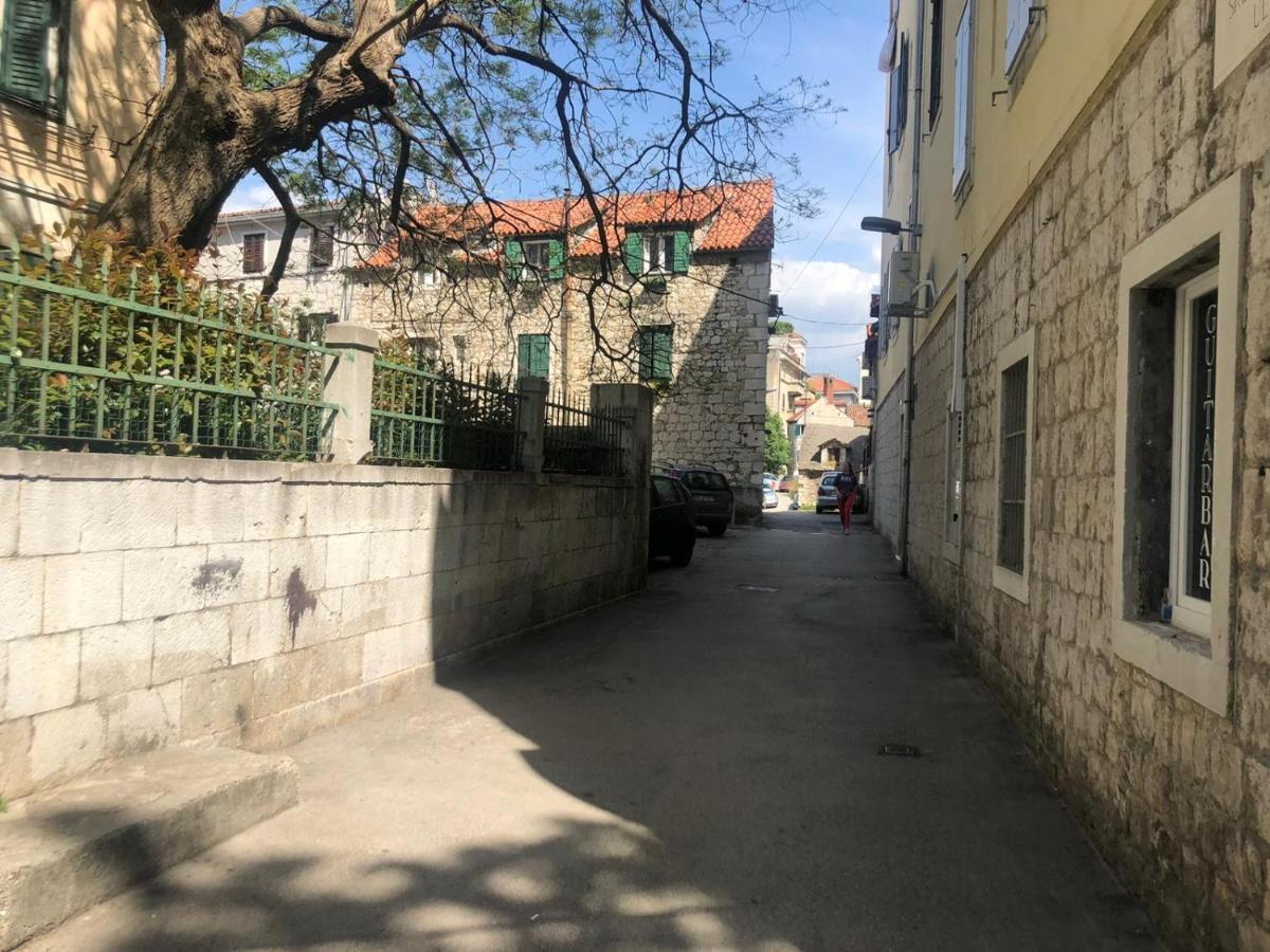 Old Town Lucky Star Apartments Split Buitenkant foto